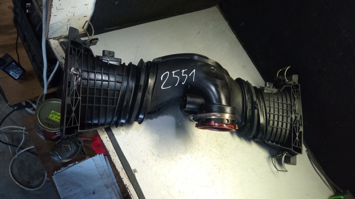A6420900142 Turbo Intake Pipe Mass Air Flow Sensors for MB