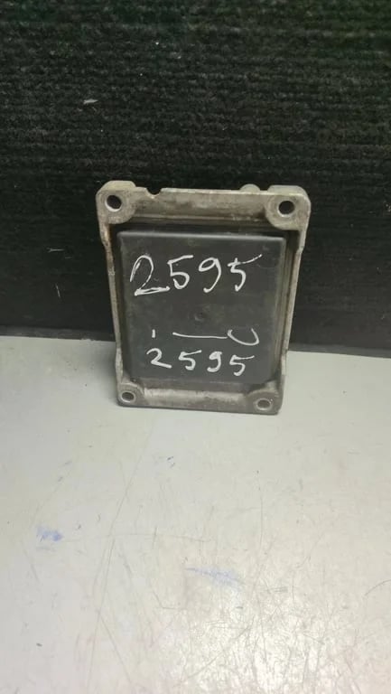 781103 0261208940 1039s28412 ECU for OPEL