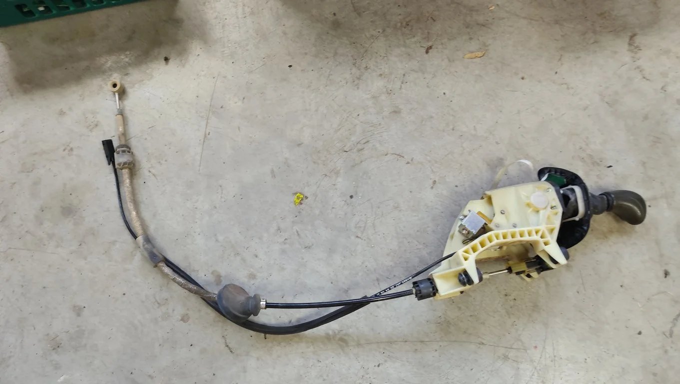 A6395450432 A6395450432 A6392670064 MB VITO switching lever