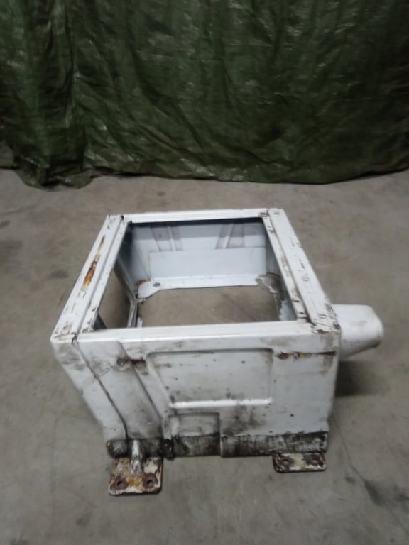 MERCEDES  BENZ  SPRINTER 903 Seat Base Frame