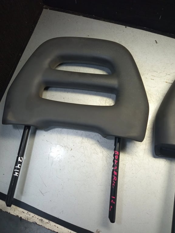HEAD REST FOR PEUGEOT BOXER 2012