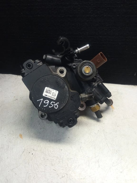 6510702001 9424L17560 7190-188A FUEL PUMP for MB
