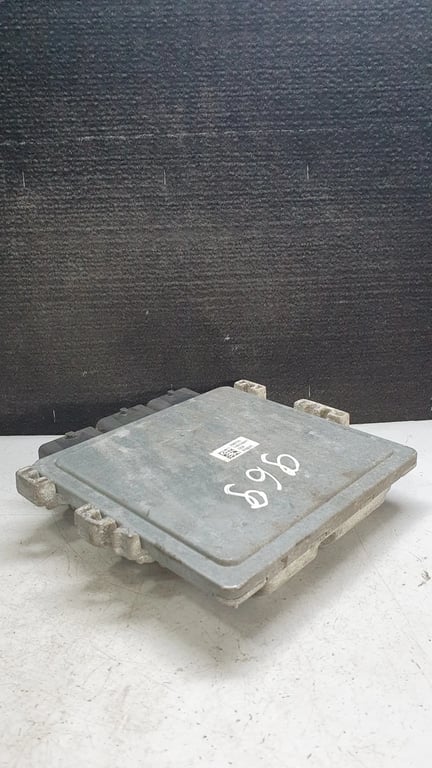 BV61-12A650-AXH S180133039 9TNH ECU for FORD FOCUS