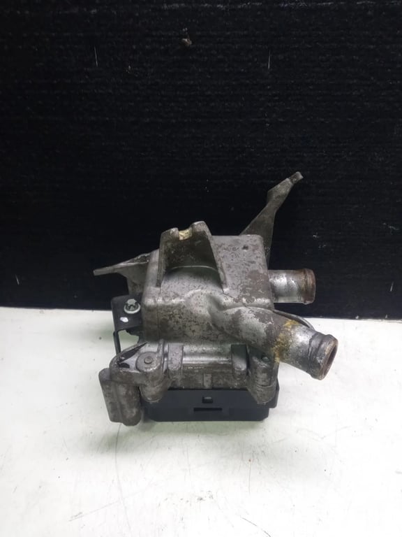 A6111500904 A0001591104 MB water coolant heater