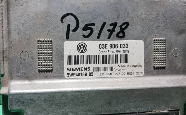 03E906033 Engine control unit/module ECU for Skoda Fabia Mk1 (6Y)