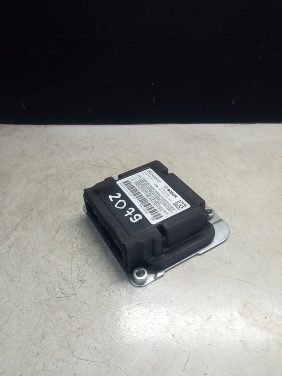 A0009010201 0285010900 ECU for MB
