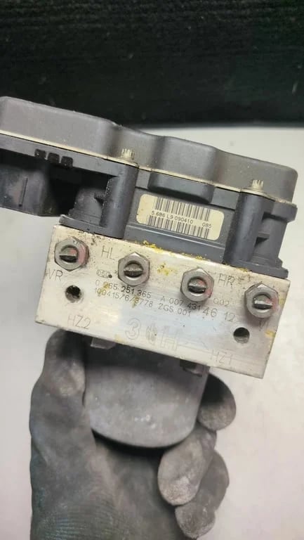A0074314612 0265251365 VW ABS pump