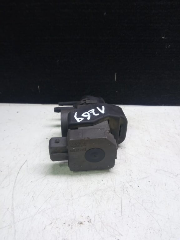 149566215R valve RENAULT MASTER, OPEL VIVARO