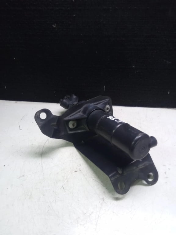 A9068690314 A9068600247 headlight washer spray nozzle