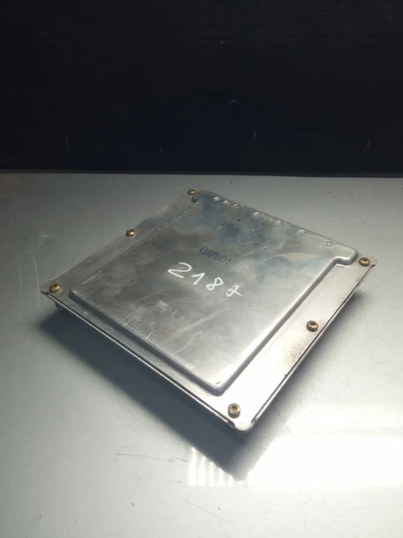 A0001536079 0281010920 ECU for MB