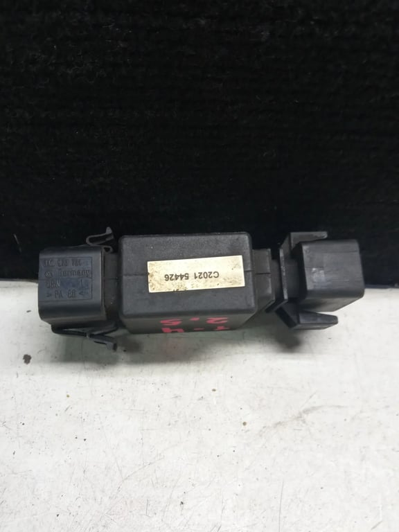 C202154426 3A0973734 8PIN PLUG CONNECTOR for T-4 2,5
