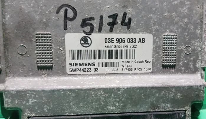 03E906033AB Engine control unit/module ECU for Skoda Fabia Mk1 (6Y)