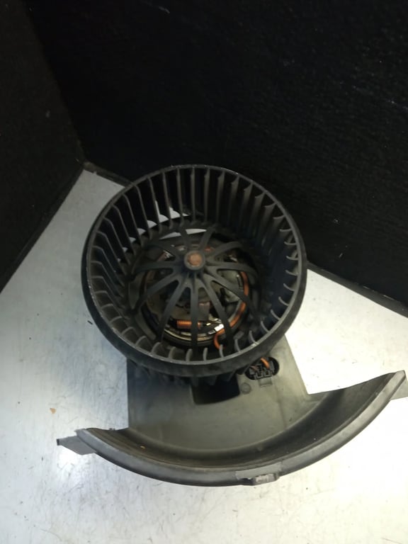 7E1820021 34710111 FAN HEATING for VW