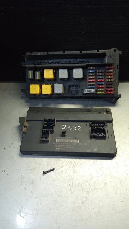 A9065453301 A9065454001 FUSE BOX AND SAM UNIT FOR MB