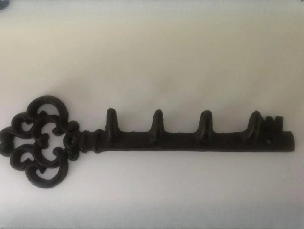 Ketaus kabyklėlė raktams -  SKB-76608223