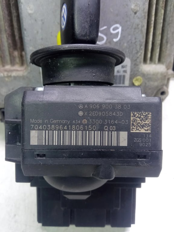 074906032BA A9069003803 HVW9064620130 VW CRAFTER ECU