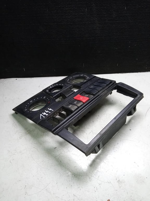 178140500 IVECO DAILY III BOX/ESTATE HEATER CONTROL PANEl