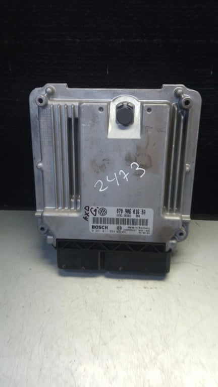070906016BA 0281011664 1039S06557 ECU for VW