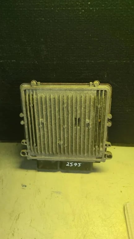 A6421506677 0281013952 ECU for MB