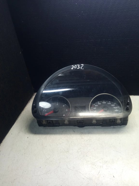 HVW9069004300 A9069010301 INSTRUMENT CLUSTER for CRAFTER