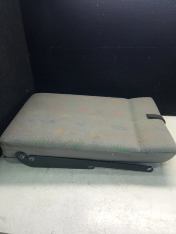 ARMREST CUPHOLDER FOR VW CRAFTER