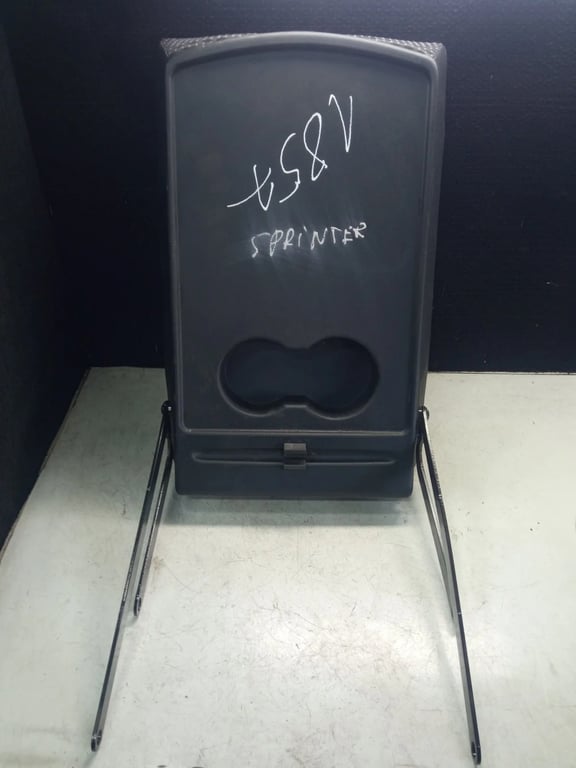 ARMREST CUPHOLDER FOR MB SPRINTER