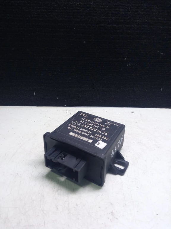 A6398201426 MB LIGHT CONTROL MODULE