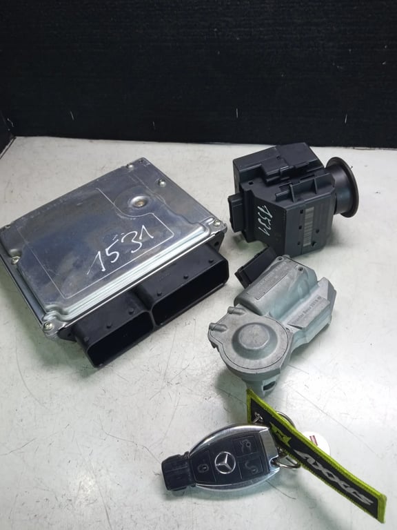 A6471530779 2115451008 A2034621130 ECU for MB
