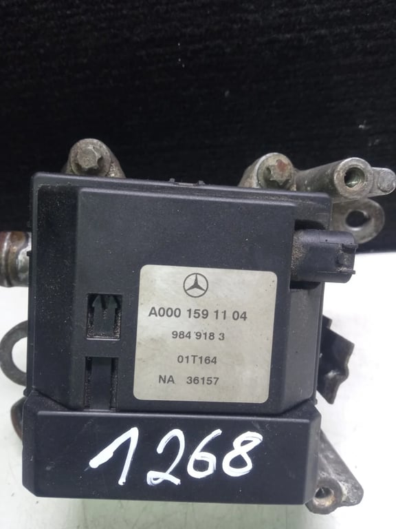 A6111500904 A0001591104 MB water coolant heater