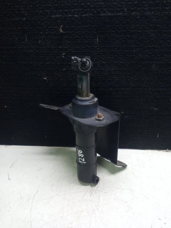 A9068690314 A9068600247 headlight washer spray nozzle