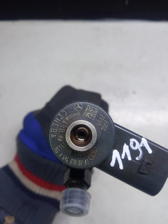 A6460700287 0445110 FUEL INJECTOR for MB VITO