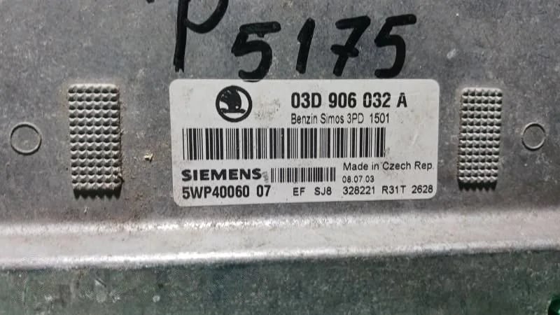 03D906032A Engine control unit/module ECU for Skoda Fabia Mk1 (6Y)