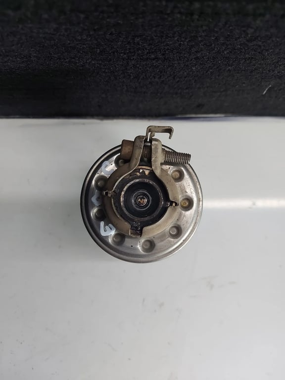 HVW9064900913 04440210221 VW CRAFTER AD BLUE injector