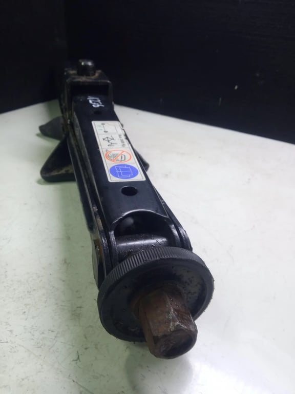 1353195080 PEUGEOT BOXER jack