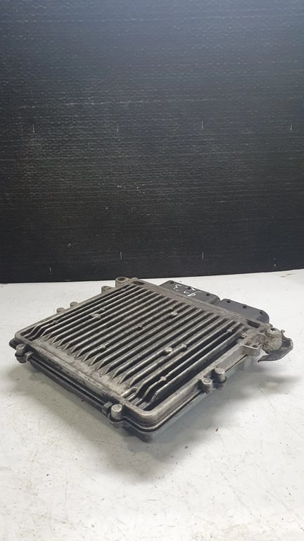 A6421505977 0281013948 0281013948 ECU for MB