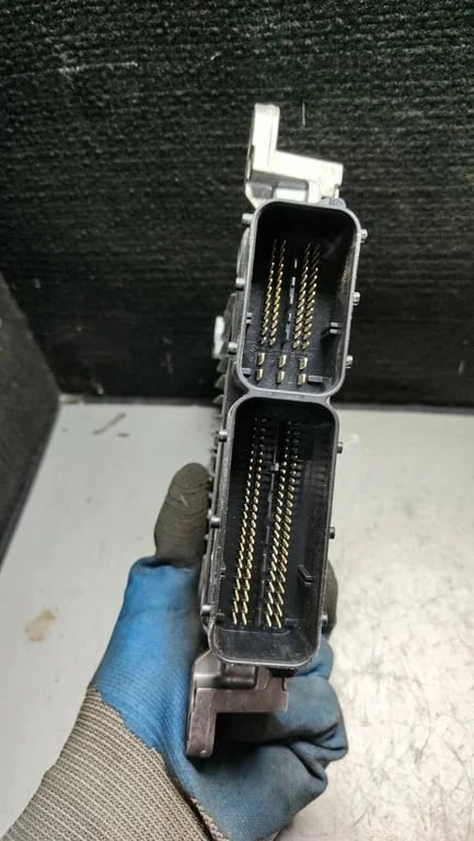A6519005301 A6519013301 28292738 ECU for MB