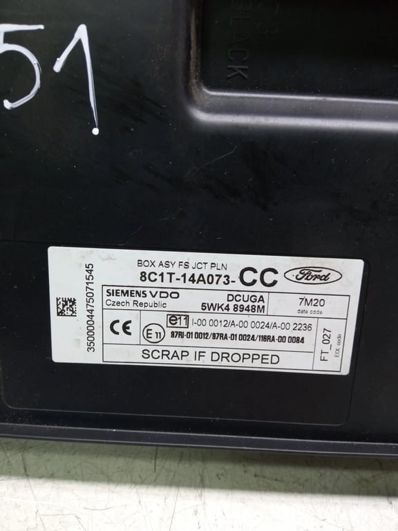 8C1T-14A073-CC 2.4 2008 fuse box for FORD TRANSIT