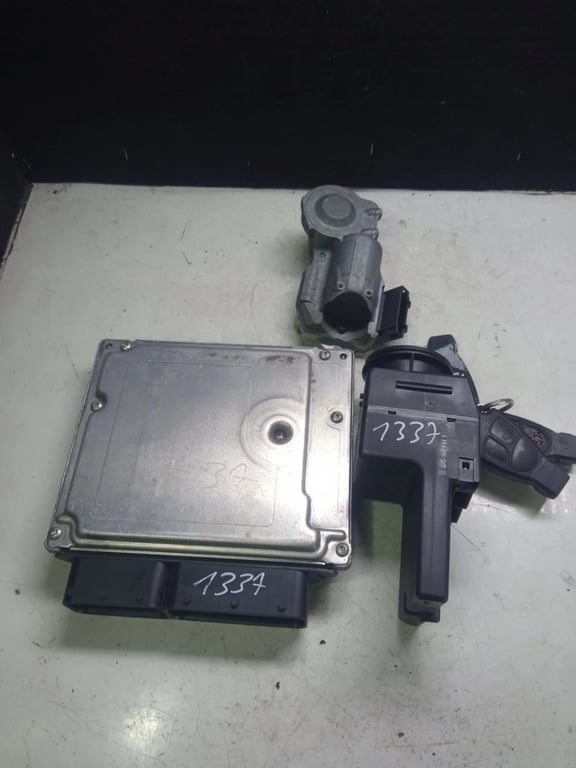 A6461532491 0281012105 6395450608 A2034621130 ECU for MB