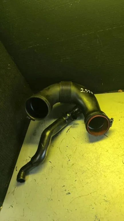 A6120160781 A6120940808 Turbo air intake inlet pipe/hose FOR MB ML 2.7