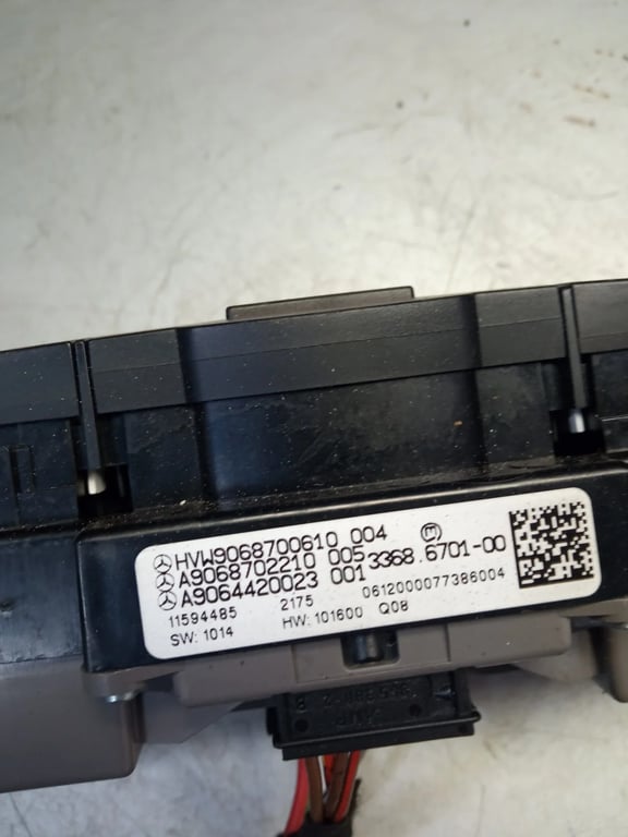 9068700610 A9068702210 A90644220023 SWITCH KIT for MB