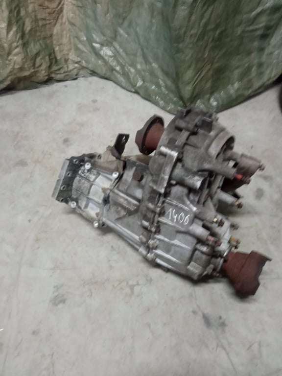 P52099360AD Jeep Grand Cherokee Gearbox Transfer Box Case