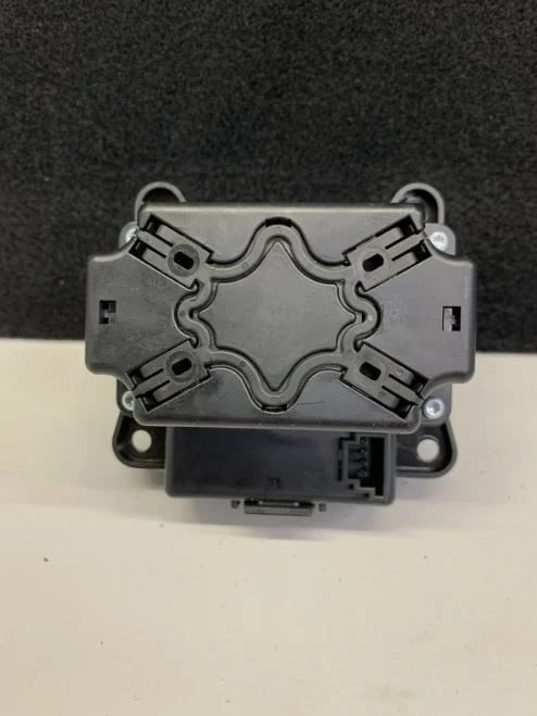 Mercedes Control Switch A2129007619 A212