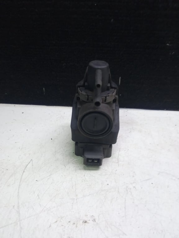 149566215R valve RENAULT MASTER, OPEL VIVARO