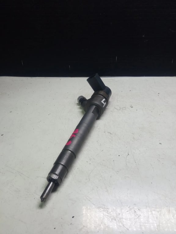 A6460700287 0445110 FUEL INJECTOR for MB VITO