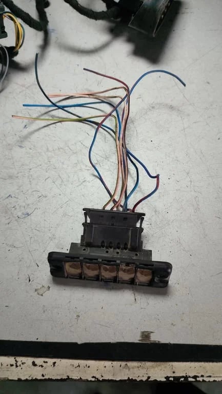 456208004 A056271 6398200654 SLIDING DOOR LOCK for MB
