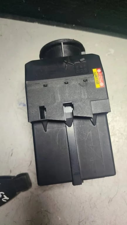 6395450608 IGNITION LOCK WITH KEY for MB