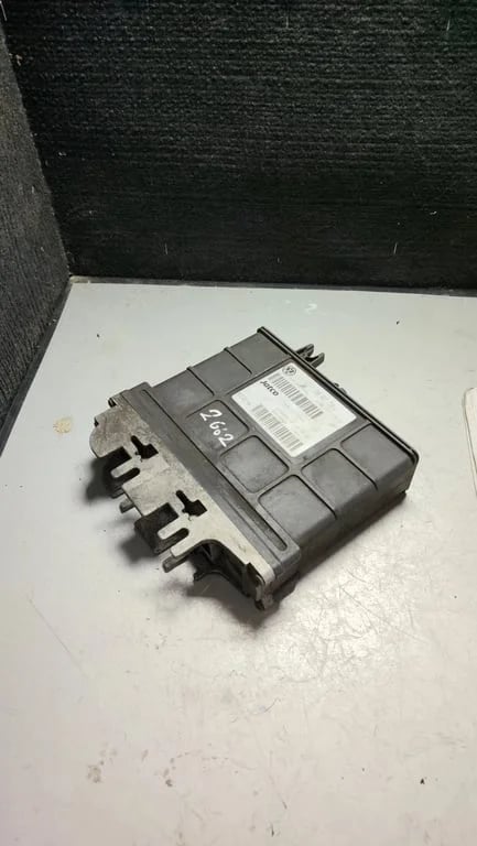 09B927750L 4BK63XN5G 31036PW110 ECU for VW