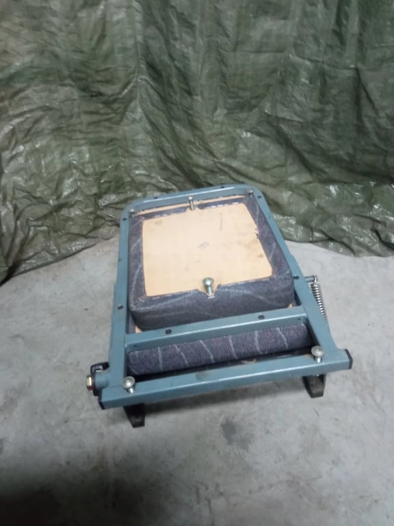 GSM 08 2002 seat