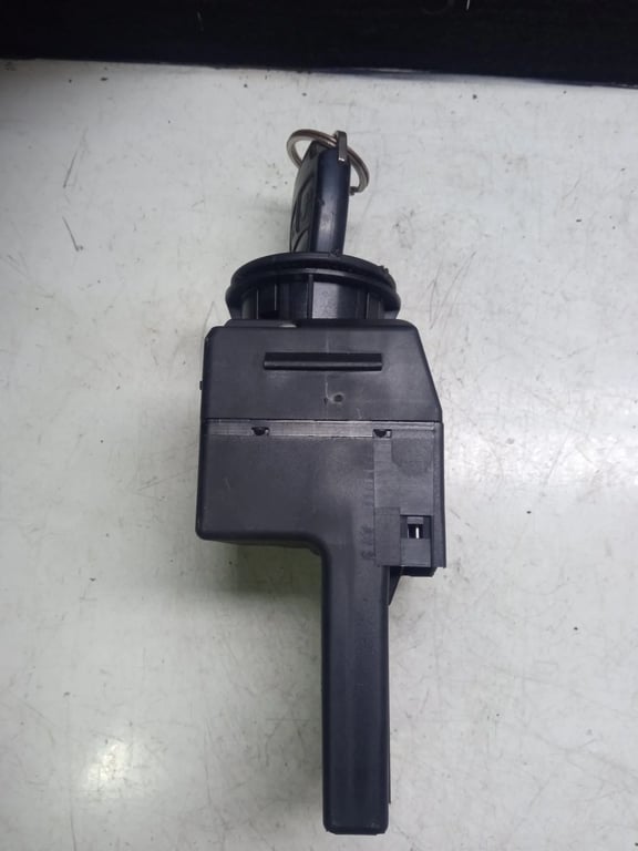 A6461507472 0281015064 A6395452108 A0355457732 ECU for MB