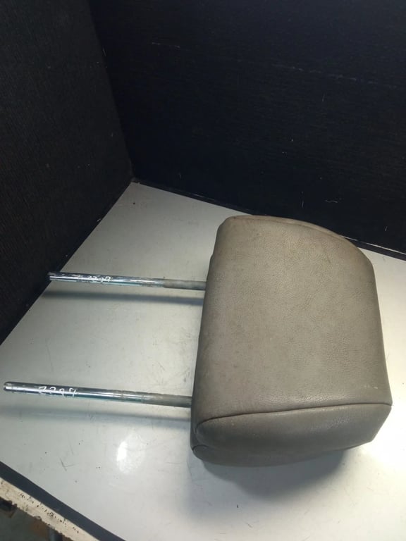 HEAD REST for VW CRAFTER FROM 2006